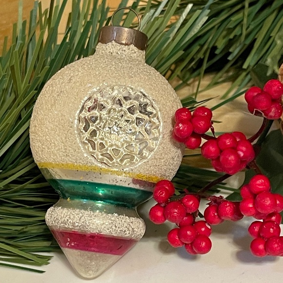 Vintage Mercury Glass Shiny Brite Double Indent Mica Ornament - Picture 1 of 7